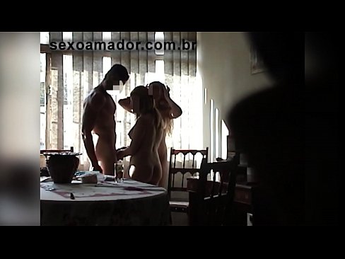 ❤️ Sex friends invite a giant man and a threesome with him ❤️ Quality sex at en-gb.rionews.top ️❤